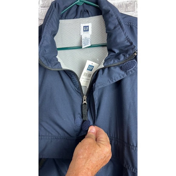 Gap‎ - Picture 7 of 10